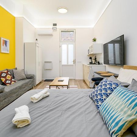 Stylish Yellow Suite In The Heart Of Budapeşte Dış mekan fotoğraf