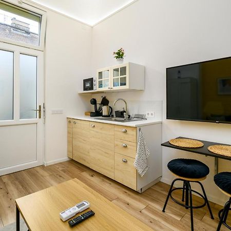 Stylish Yellow Suite In The Heart Of Budapeşte Dış mekan fotoğraf