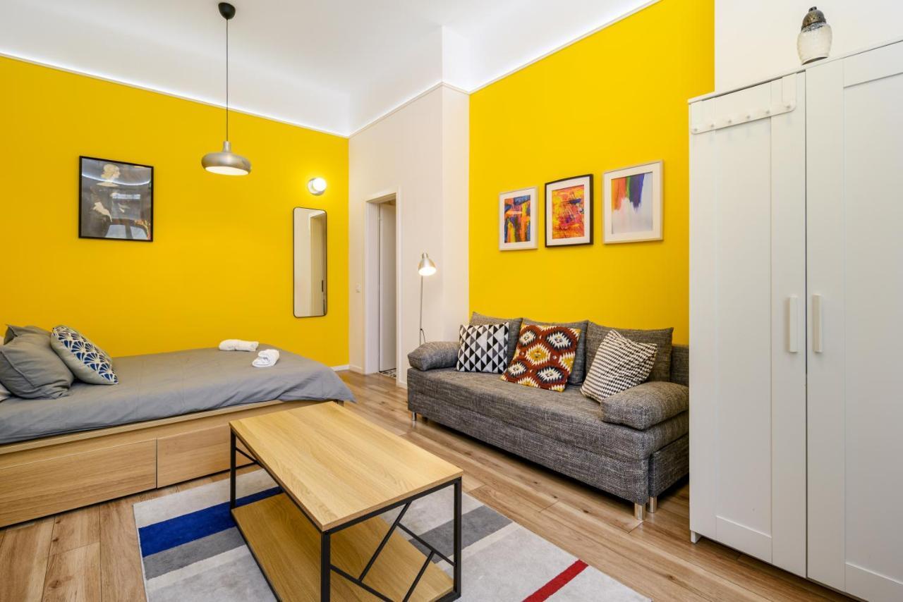 Stylish Yellow Suite In The Heart Of Budapeşte Dış mekan fotoğraf